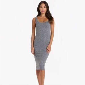 Vuori Halo Essential Dress